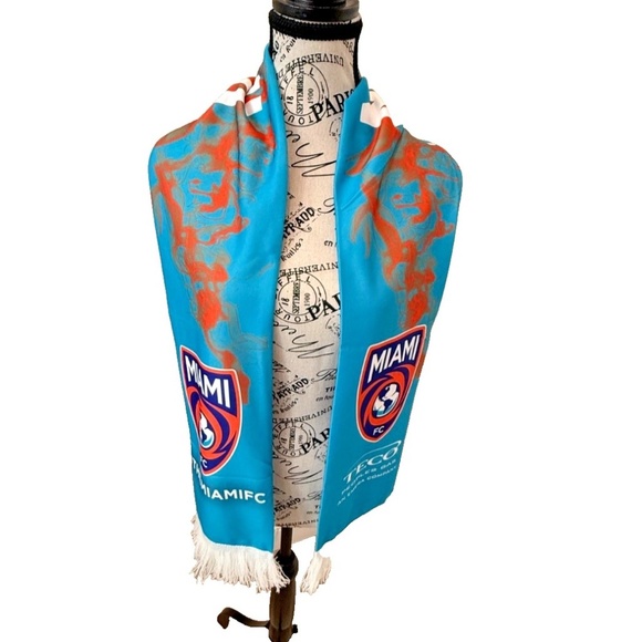 Miami FC Futbol Club/TECO Gas Fan Scarf; Soccer; Aqua and Orange; 60" x 7" - Picture 7 of 7